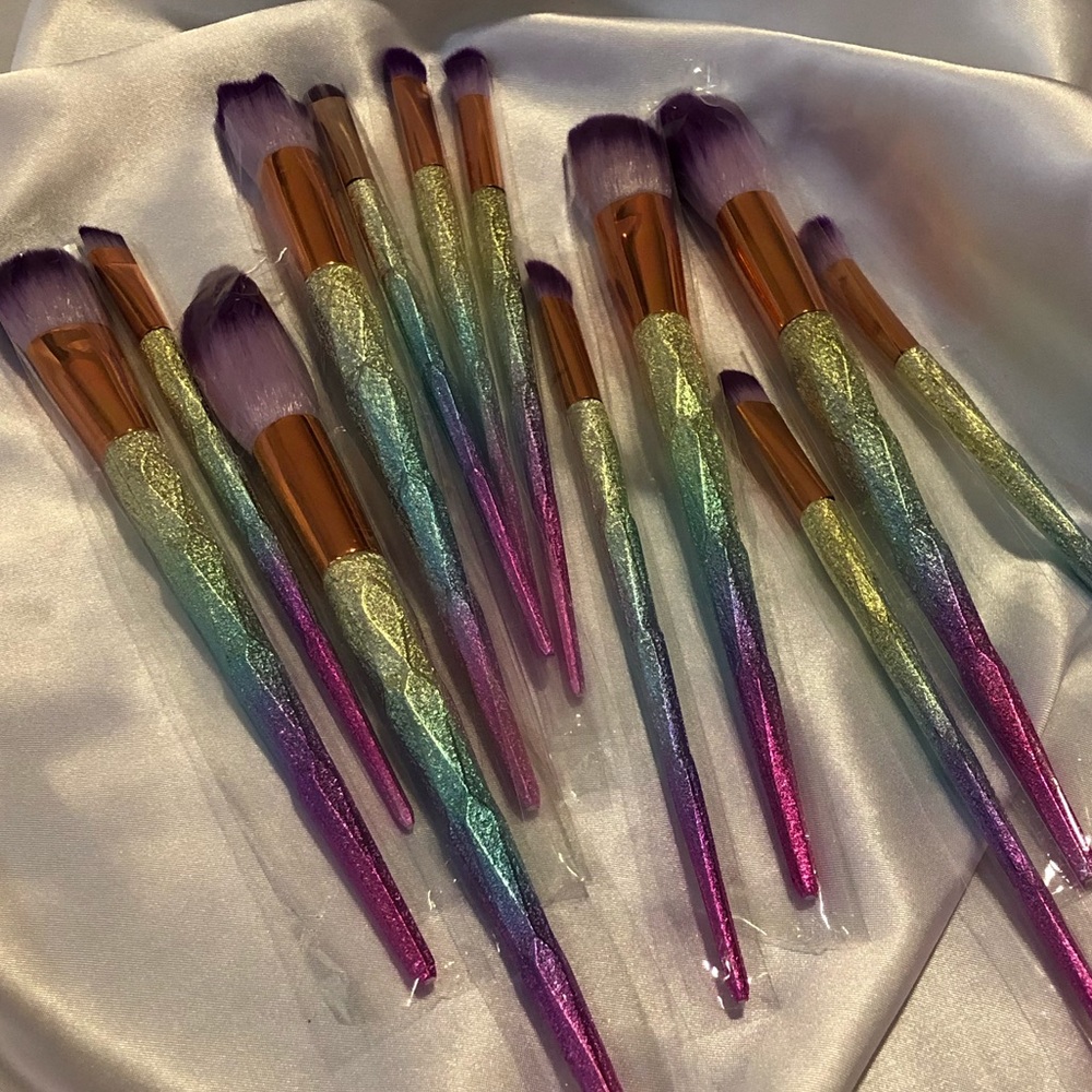 🎂Birthday Candles Makeup Brush Set of 12🎂